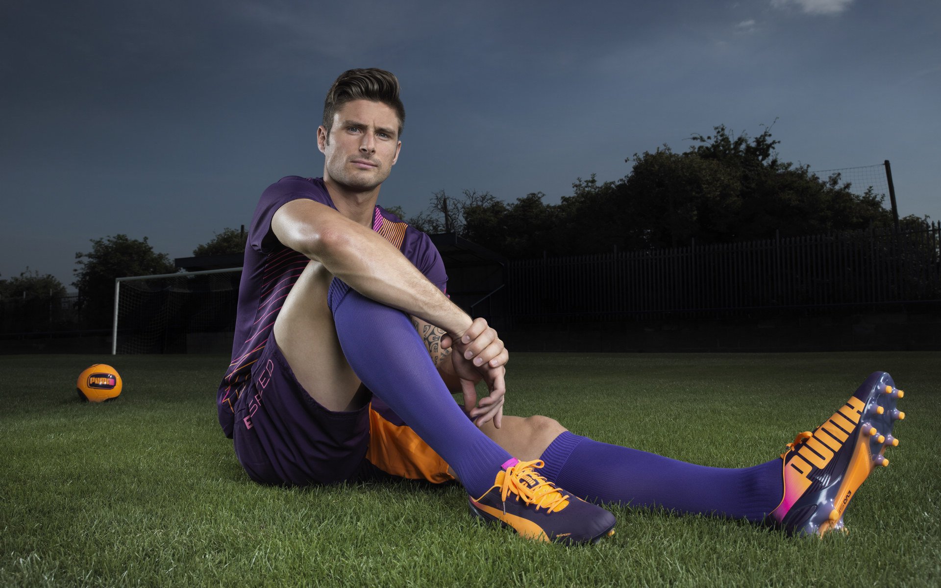 中国足球比赛中控球连续性分析，足球中场控球技巧训练