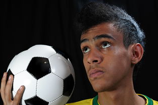 Kaiyun官方登录入口-国家队加强控球能力训练提升中场调度效率，提高控球能力的十大措施