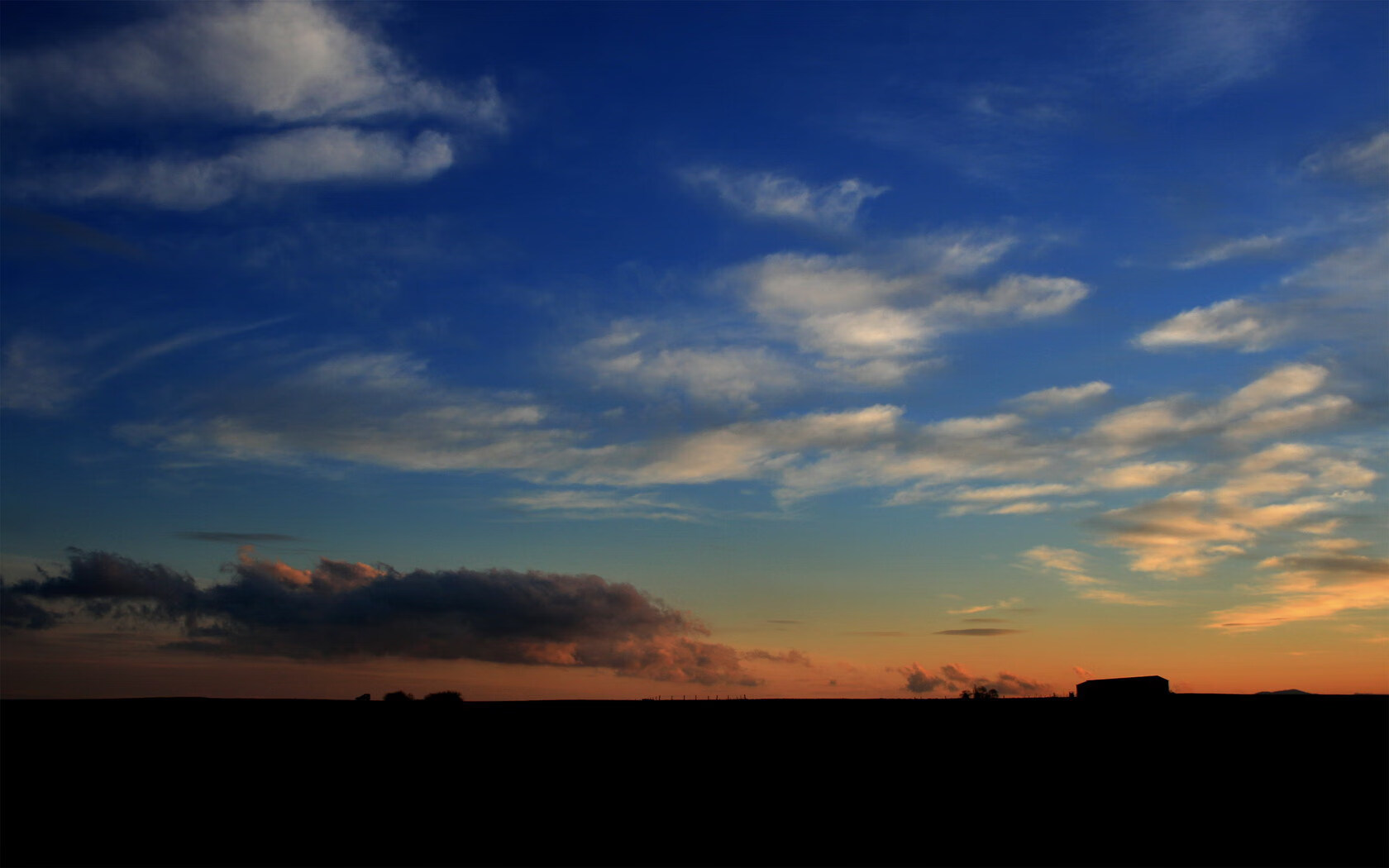 中国足球比赛期间交通与安全保障优化方案，加强全国足球比赛安全管理工作的规定