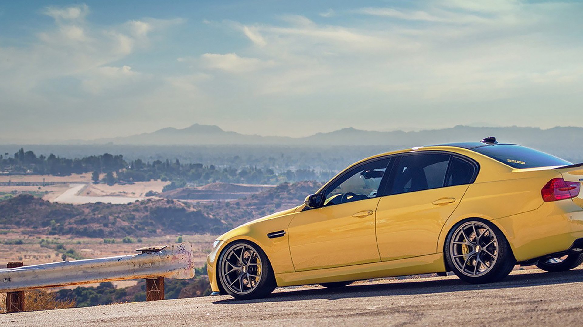 开云官方网页登录-中国足球青训营教练与选手沟通模式优化思路，足球培训教练